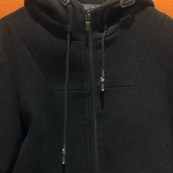 Men’s Winter coat - Picture 3 of 10